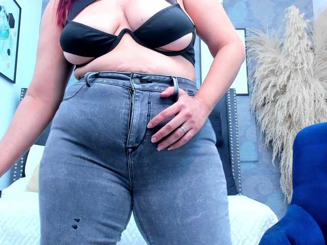 Milf-loven live cam on BongaCams