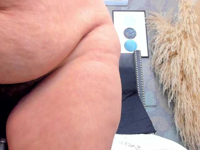 Milf-loven live cam on BongaCams