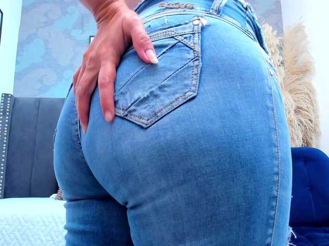 Milf-loven live cam on BongaCams