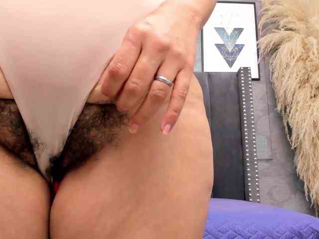 Milf-loven Live Webcam on BongaCams