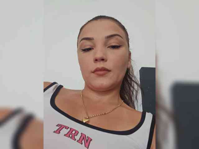 Modella: AlleSquirtStreetQueen