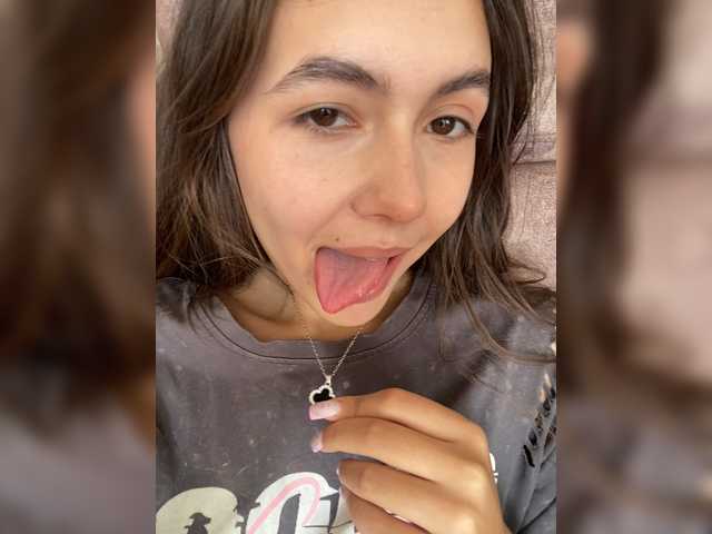 kiskama live cam on BongaCams