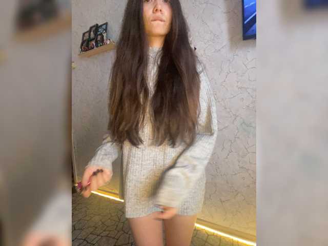 kiskamaaaaa live cam