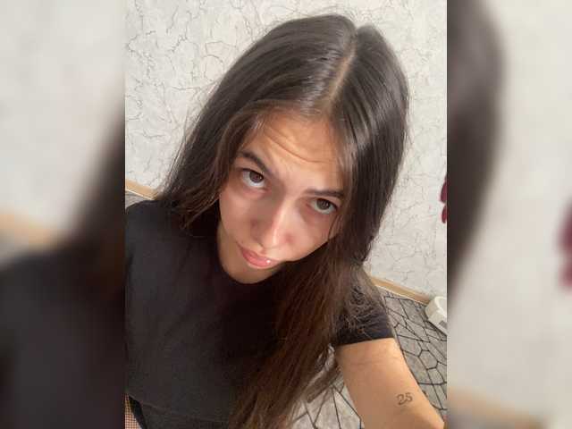 kiskama live cam on BongaCams