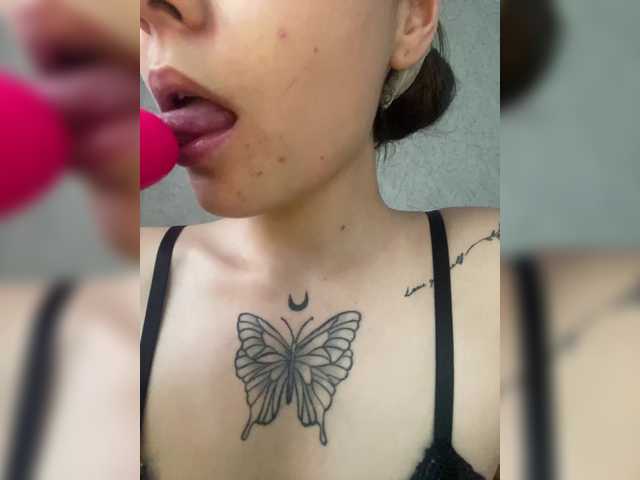 kiskama live cam on BongaCams
