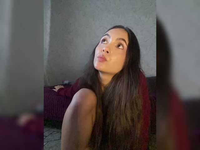 kiskama live cam on BongaCams