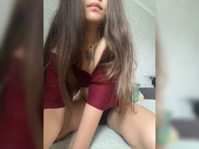 kiskama live cam on BongaCams