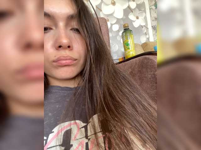 kiskama live cam on BongaCams