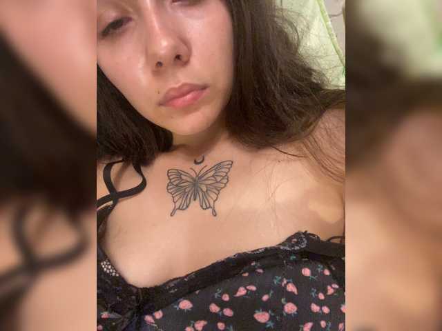kiskama live cam on BongaCams