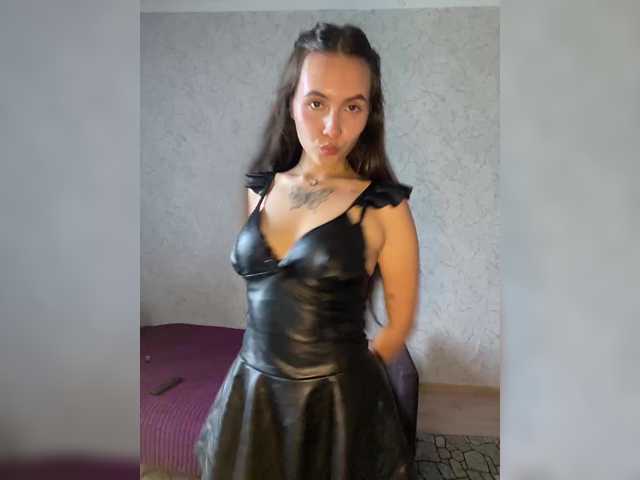 kiskama live cam on BongaCams