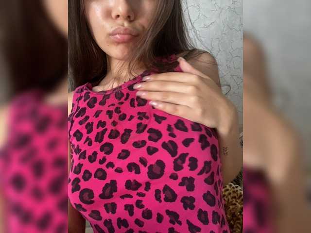 kiskama live cam on BongaCams