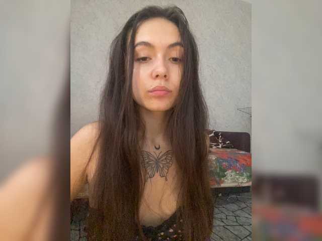 kiskama live cam on BongaCams