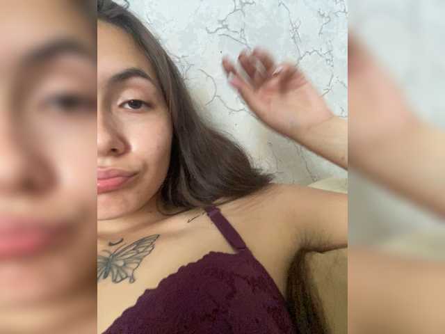 kiskama live cam on BongaCams