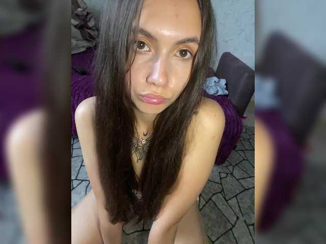 kiskama live cam on BongaCams