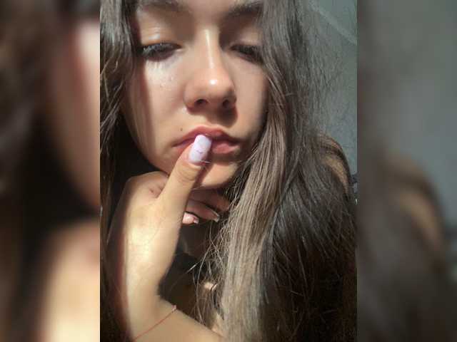 kiskama live cam on BongaCams