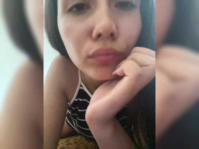 kiskama live cam on BongaCams