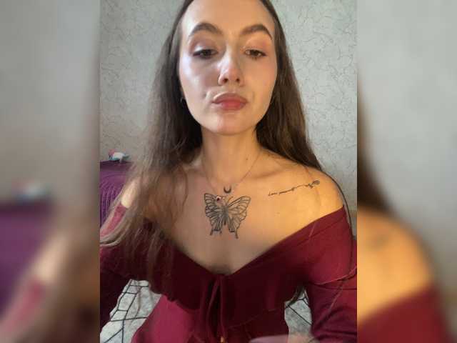 kiskama live cam on BongaCams