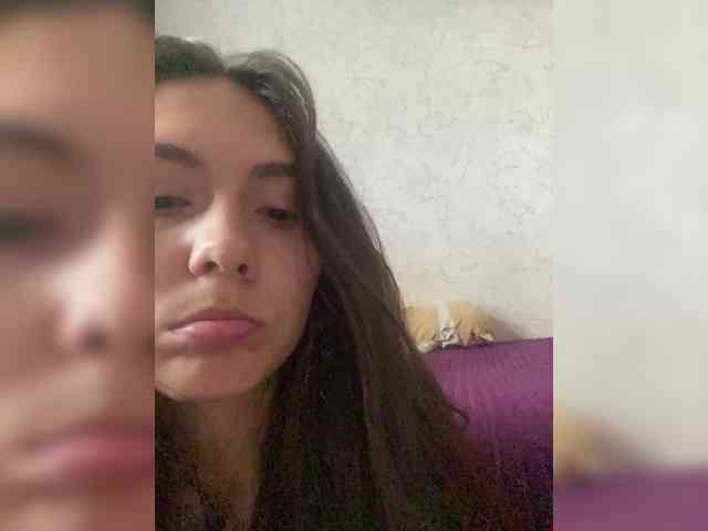 kiskamaaaaa webcam