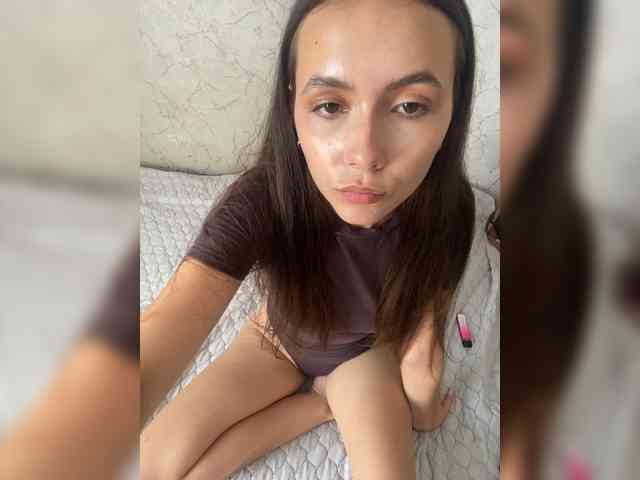 kiskamaaaaa webcam