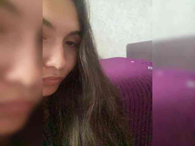 kiskamaaaaa webcam