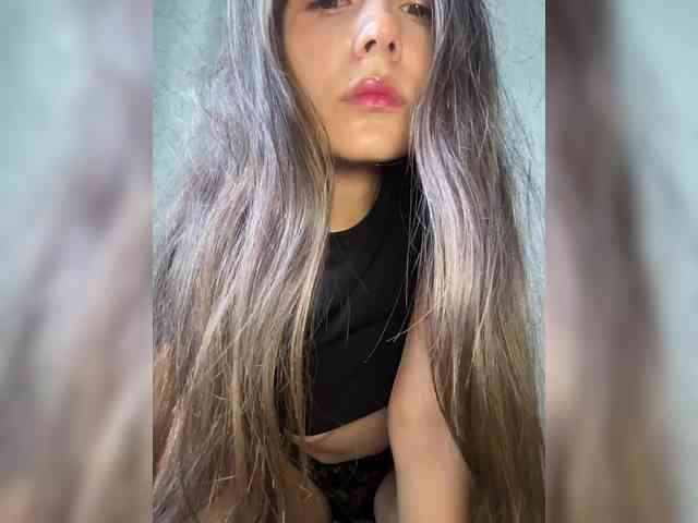 kiskama Sex Cam Show
