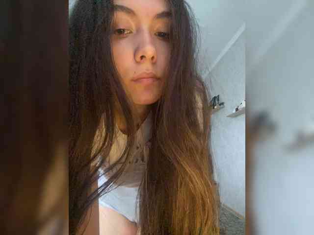 kiskamaaaaa webcam