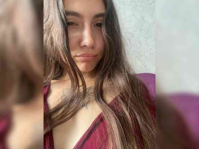 kiskamaaaaa webcam