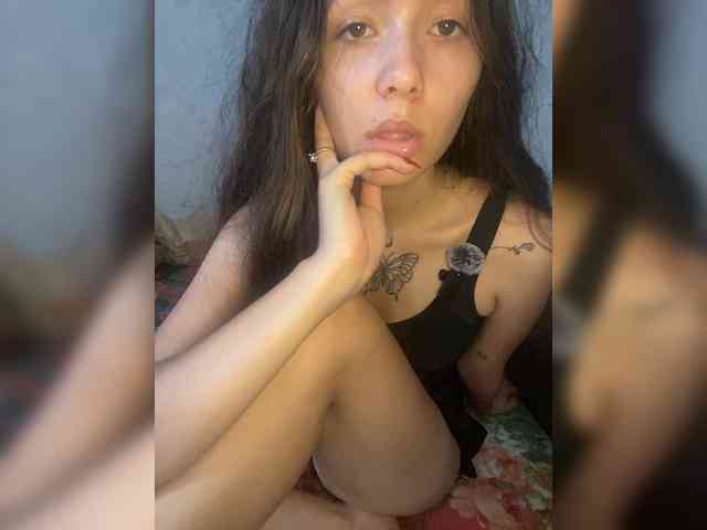 kiskamaaaaa webcam