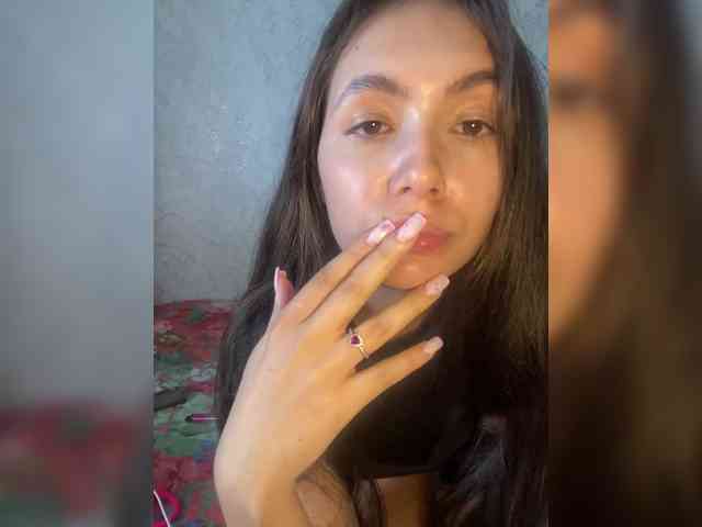 kiskamaaaaa webcam