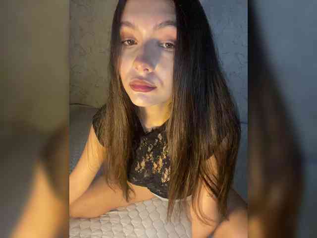 kiskamaaaaa webcam