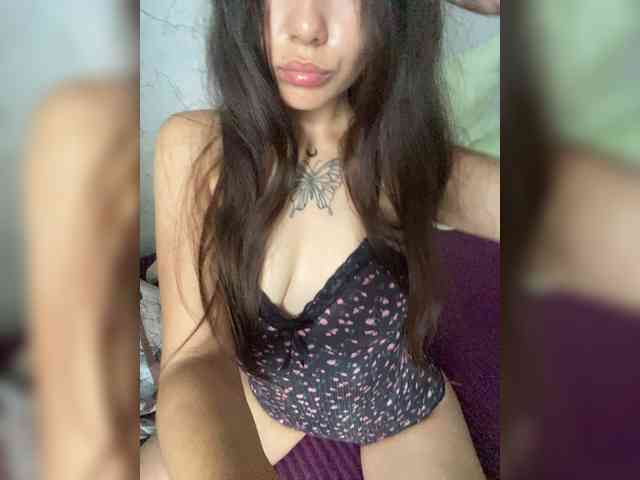 kiskamaaaaa webcam