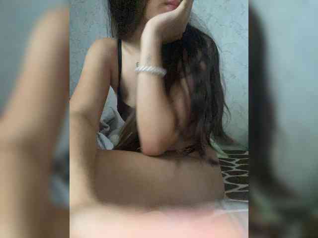 kiskamaaaaa webcam
