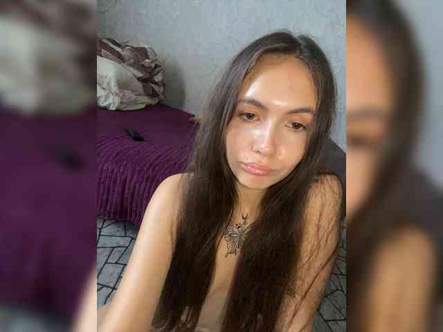 kiskamaaaaa webcam