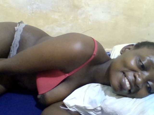 sweet-elena live cam on BongaCams