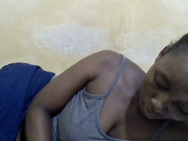 sweet-elena live cam on BongaCams