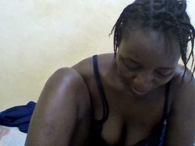 sweet-elena live cam on BongaCams
