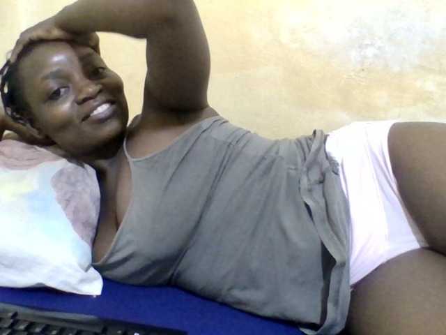 sweet-elena live cam on BongaCams