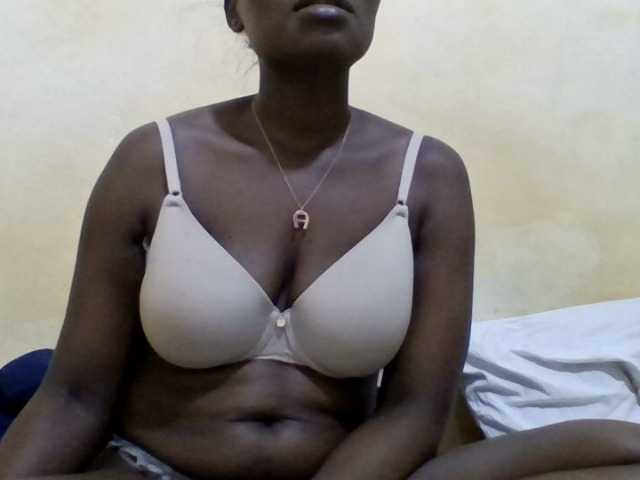 sweet-elena live cam on BongaCams