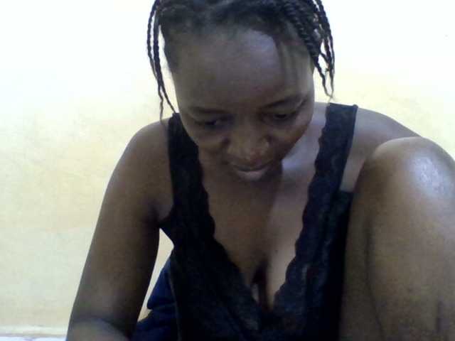 sweet-elena live cam on BongaCams
