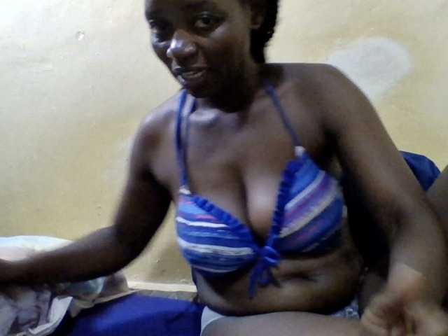sweet-elena live cam on BongaCams