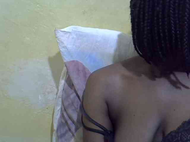 sweet-elena Live Webcam on BongaCams