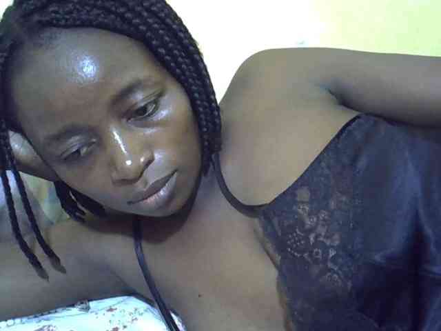 sweet-elena Live Webcam on BongaCams