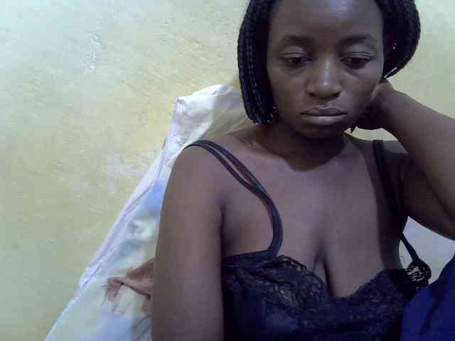 sweet-elena Live Webcam on BongaCams