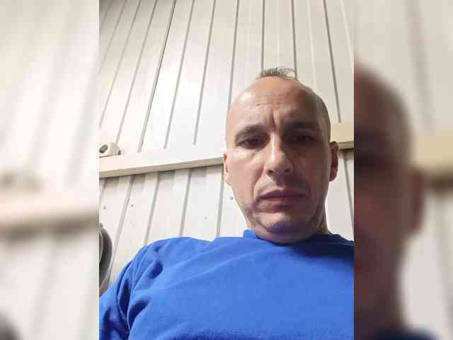 Kunilingus36 Live Webcam on BongaCams
