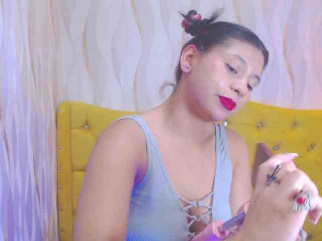 LillyEvans webcam