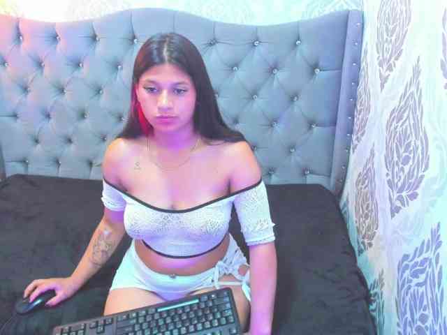 LillyEvans webcam