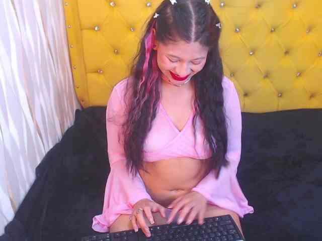 LillyEvans webcam