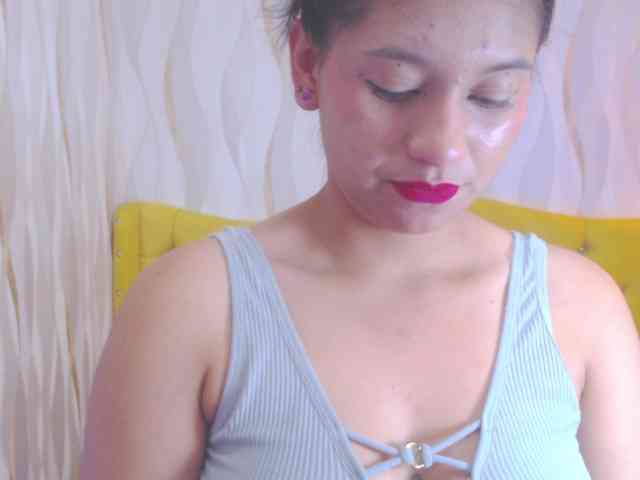 LillyEvans webcam
