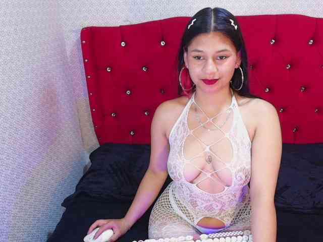 LillyEvans webcam