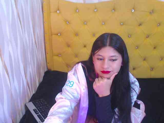 LillyEvans webcam